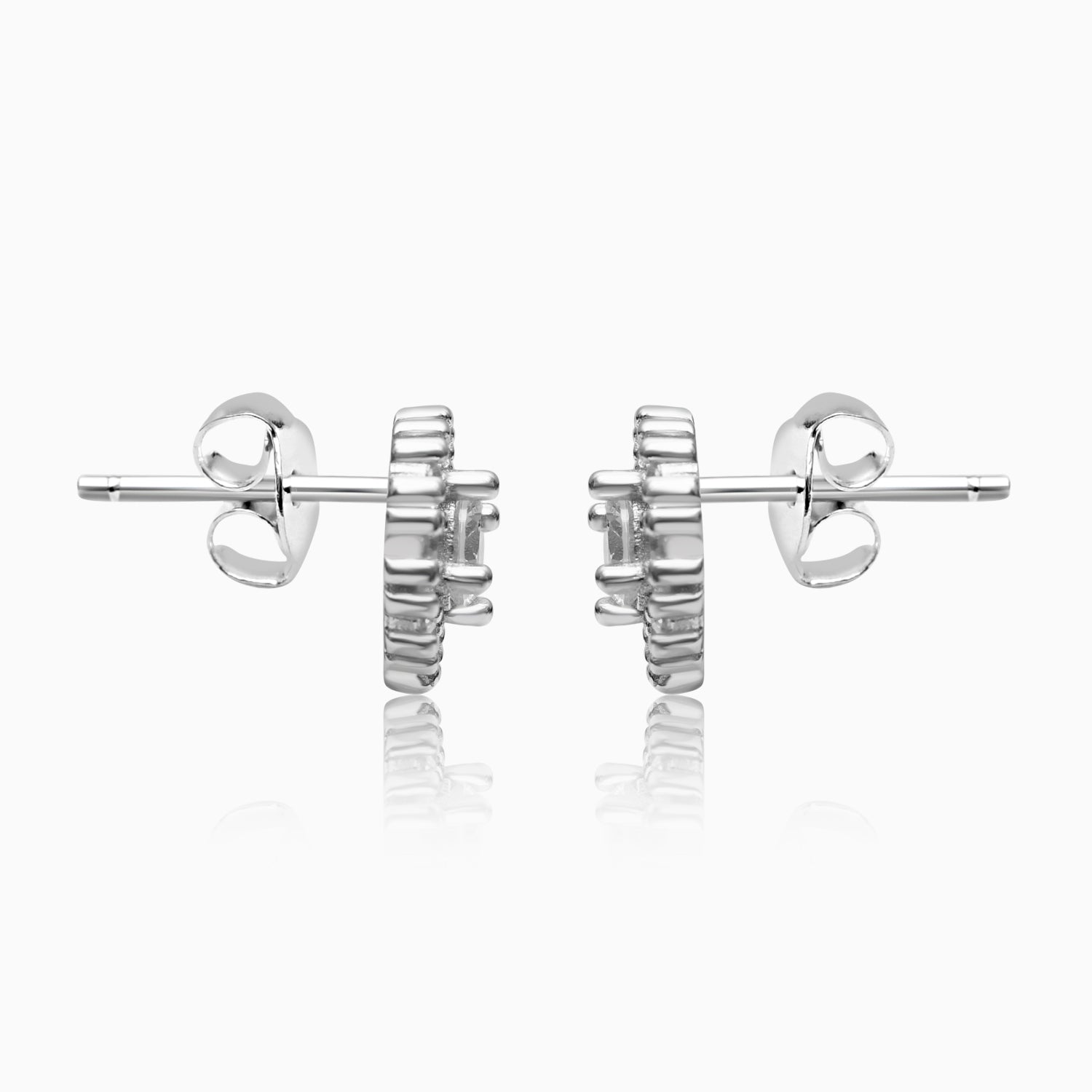 Silver Sparkling Uno Step Round Solitaire Chakra Stud Earrings