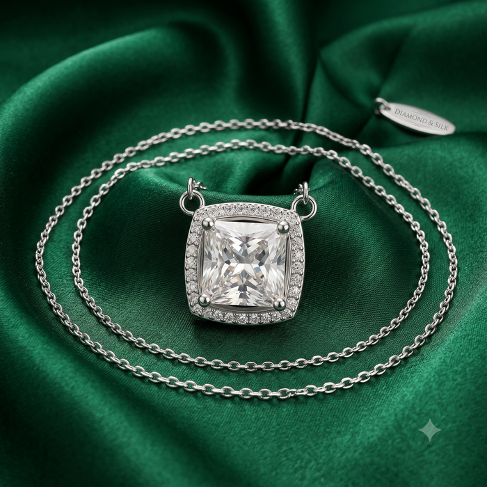 Silver Sparkling Grandoise Cube Solitaire Necklace