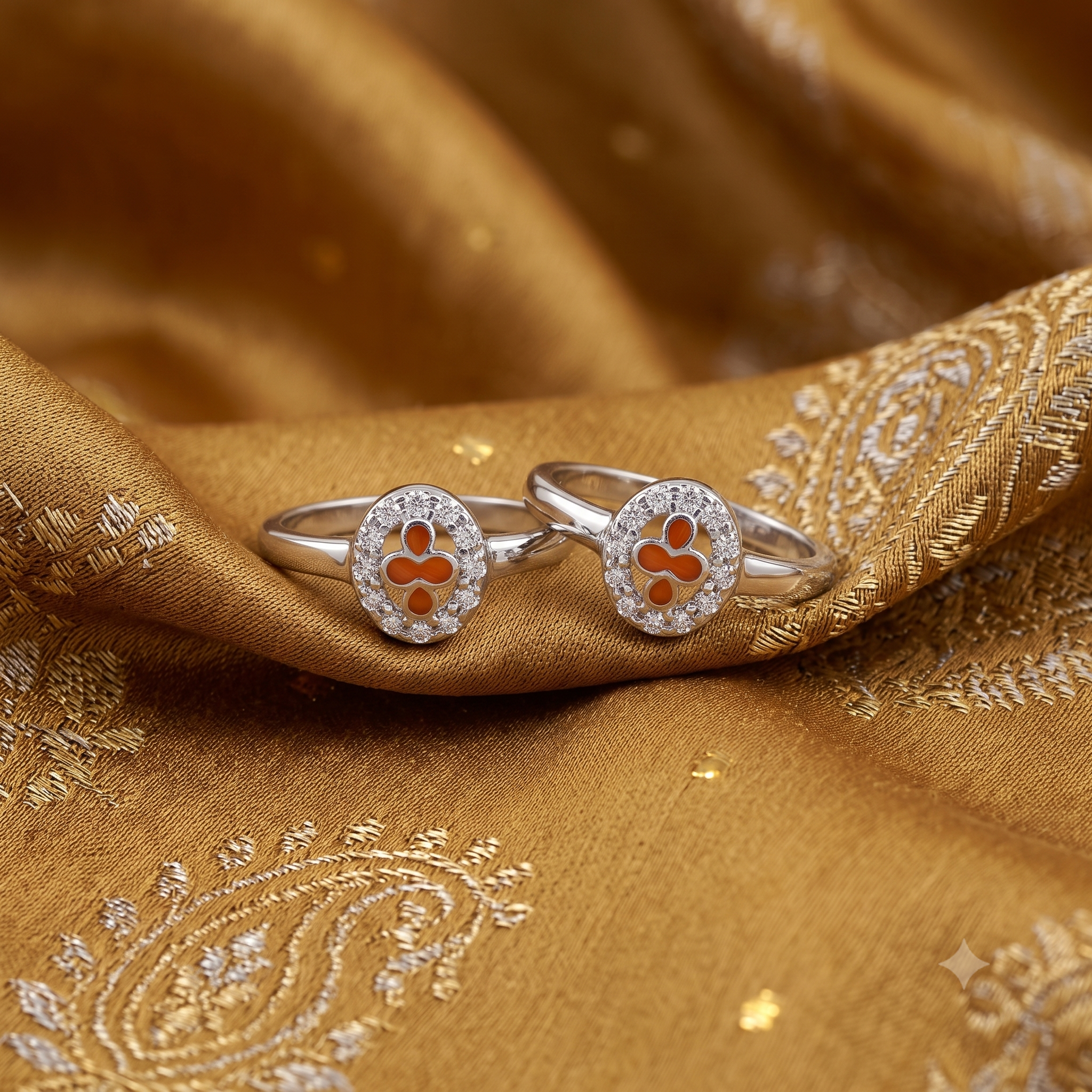 Silver Sparkling Orange Zest Toe Rings