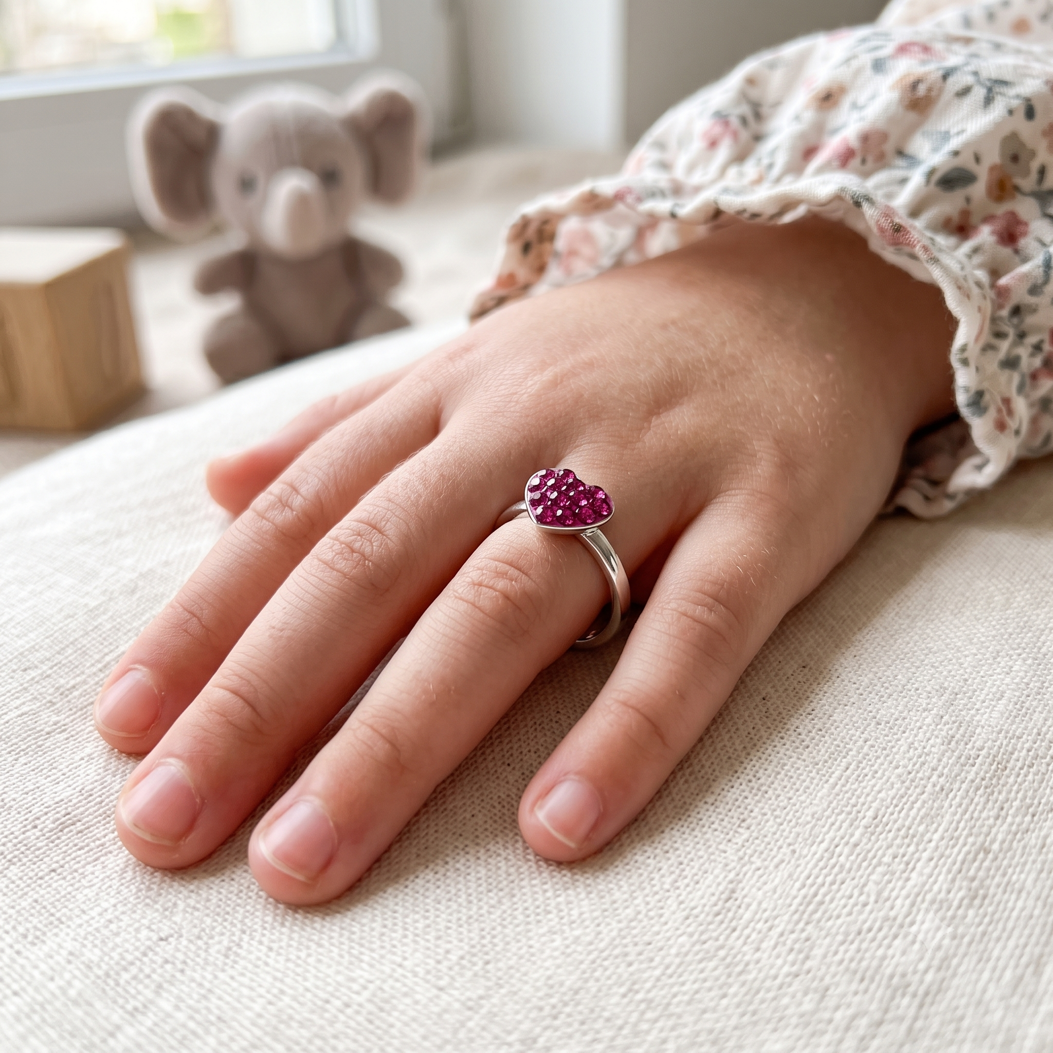Silver Sparkling Pink Heart Ring