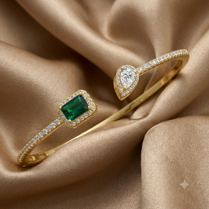Silver Emerald Green Elegance Bracelet
