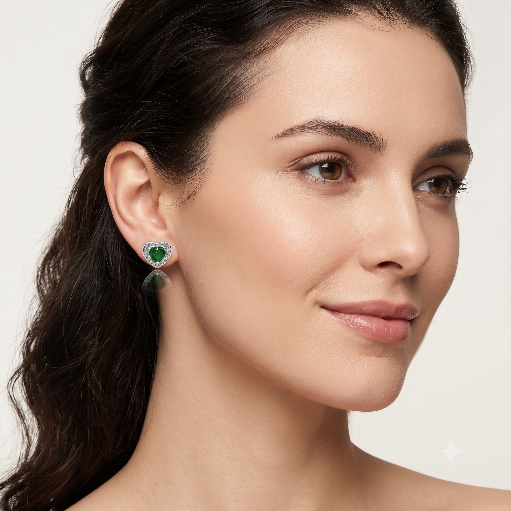 Silver Sparkling Awe Heart Emerald Green Earrings