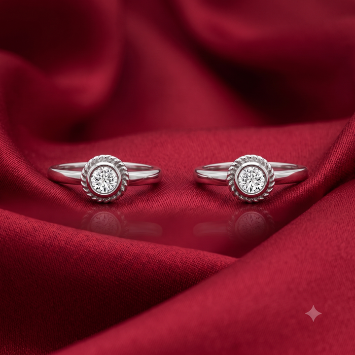 Silver Royal Oxidised Zircon Round Toe Rings