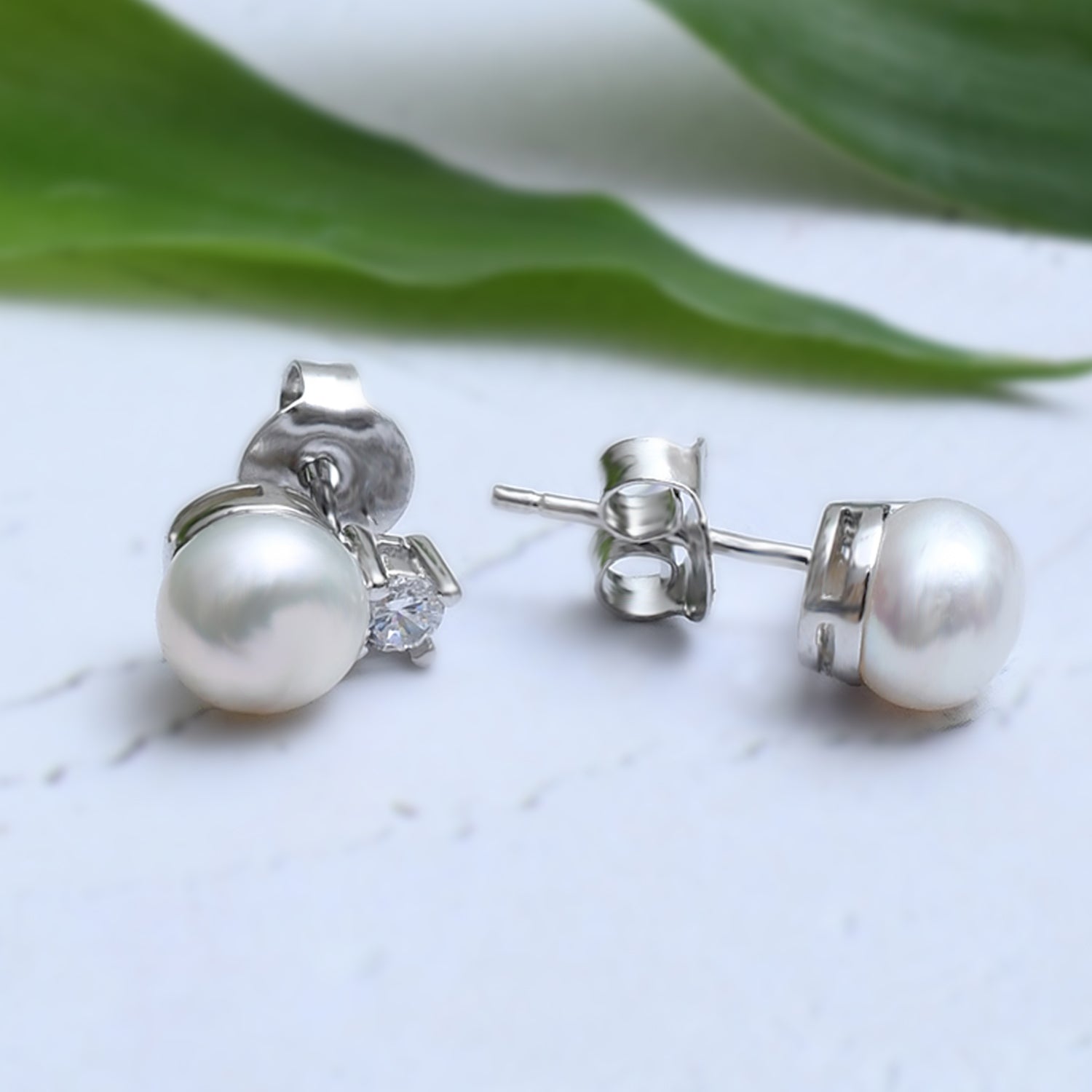 Silver Epitome Pearl Earrings