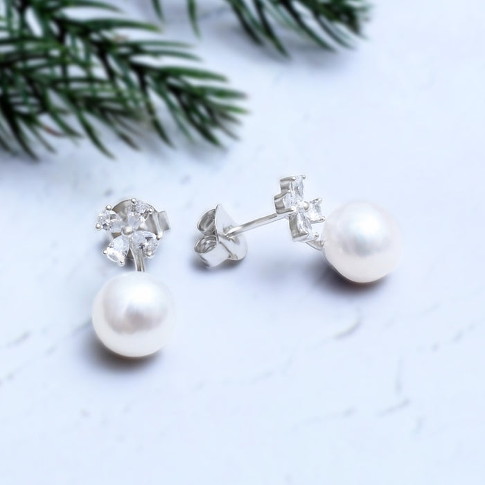 Silver Sparkling Windmill Pearl Earrings