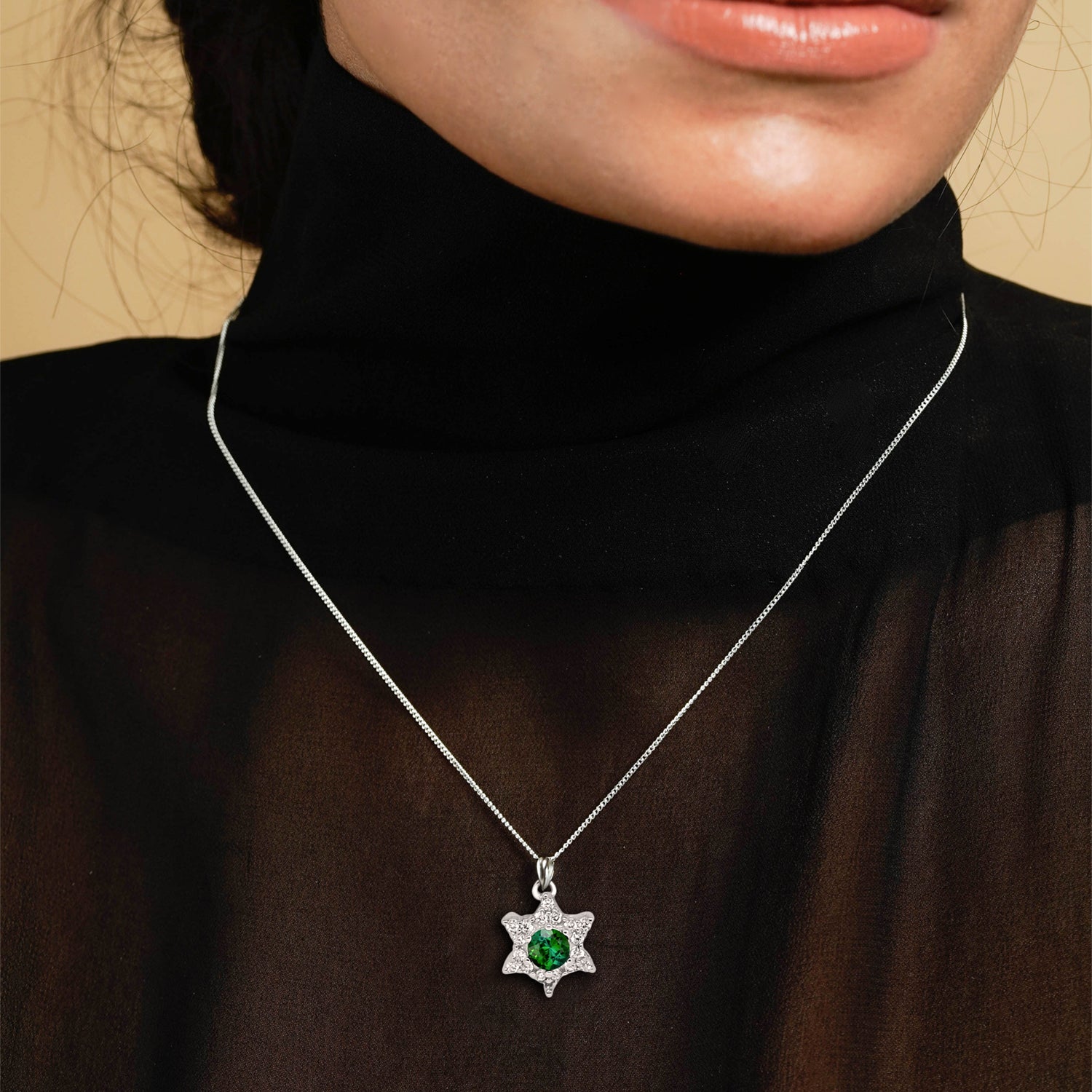 Silver Sparkling Emerald Green Star Pendant