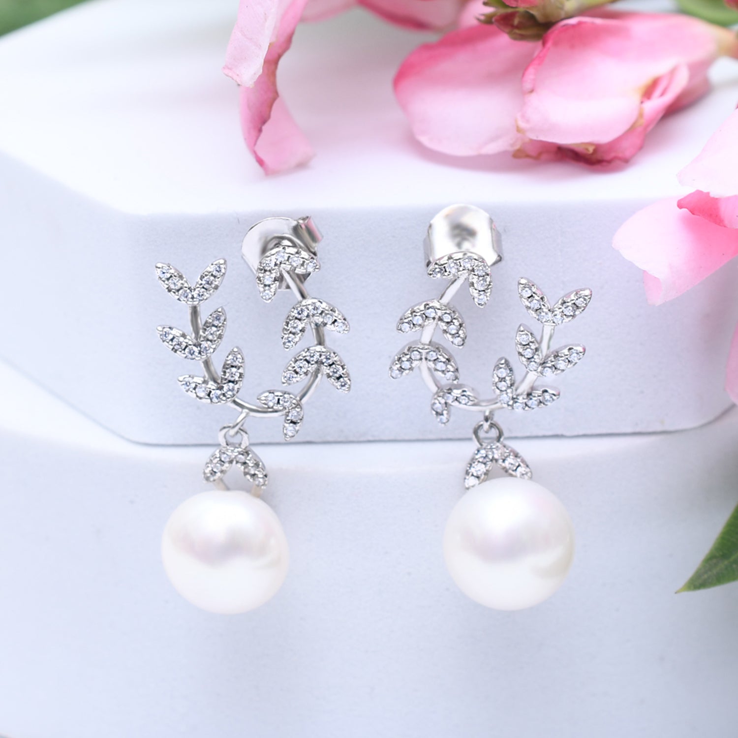 Silver Sparkling Curve Branch Dangling Pearl Earrings