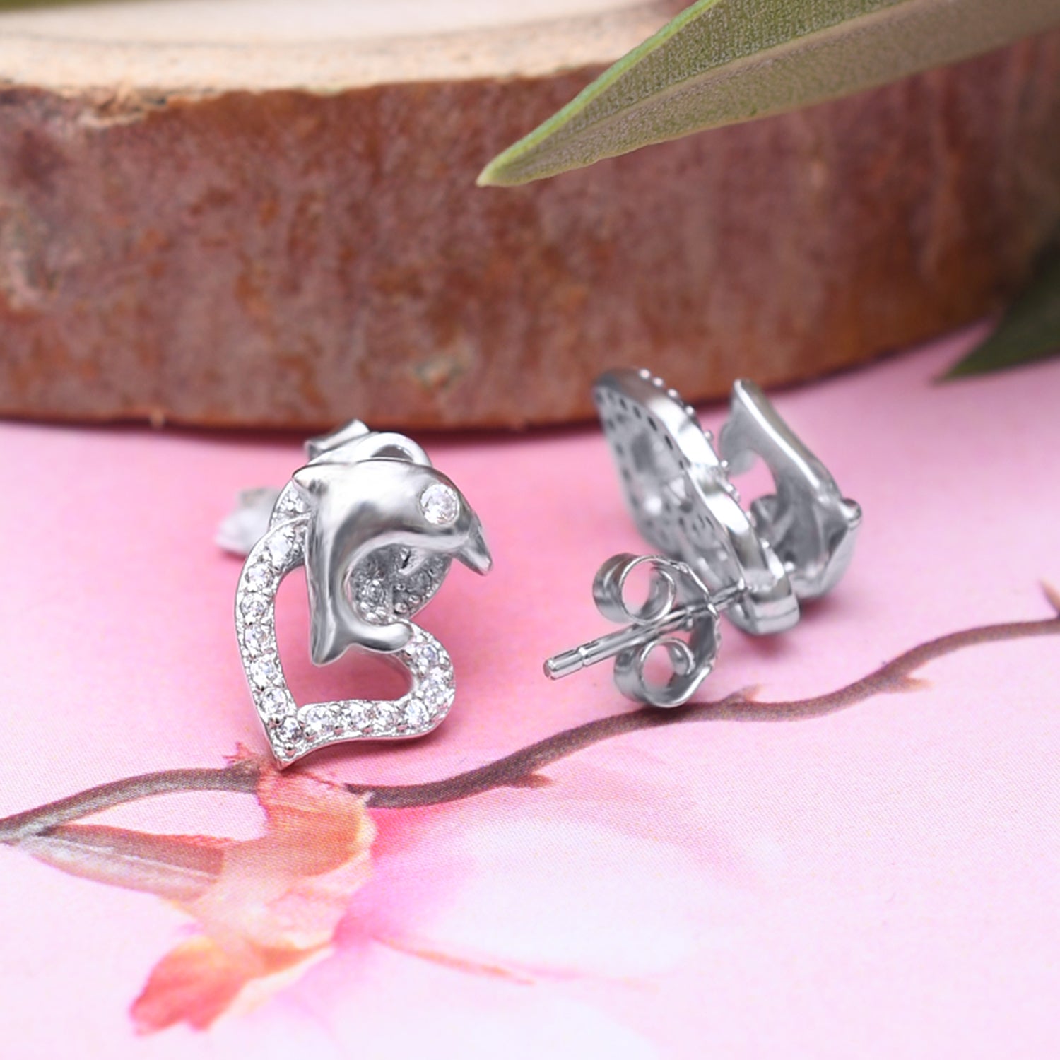 Silver Dolphin with Dangling Sparkle Heart Earrings