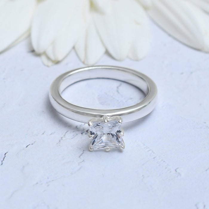 Silver Solitaire Ring