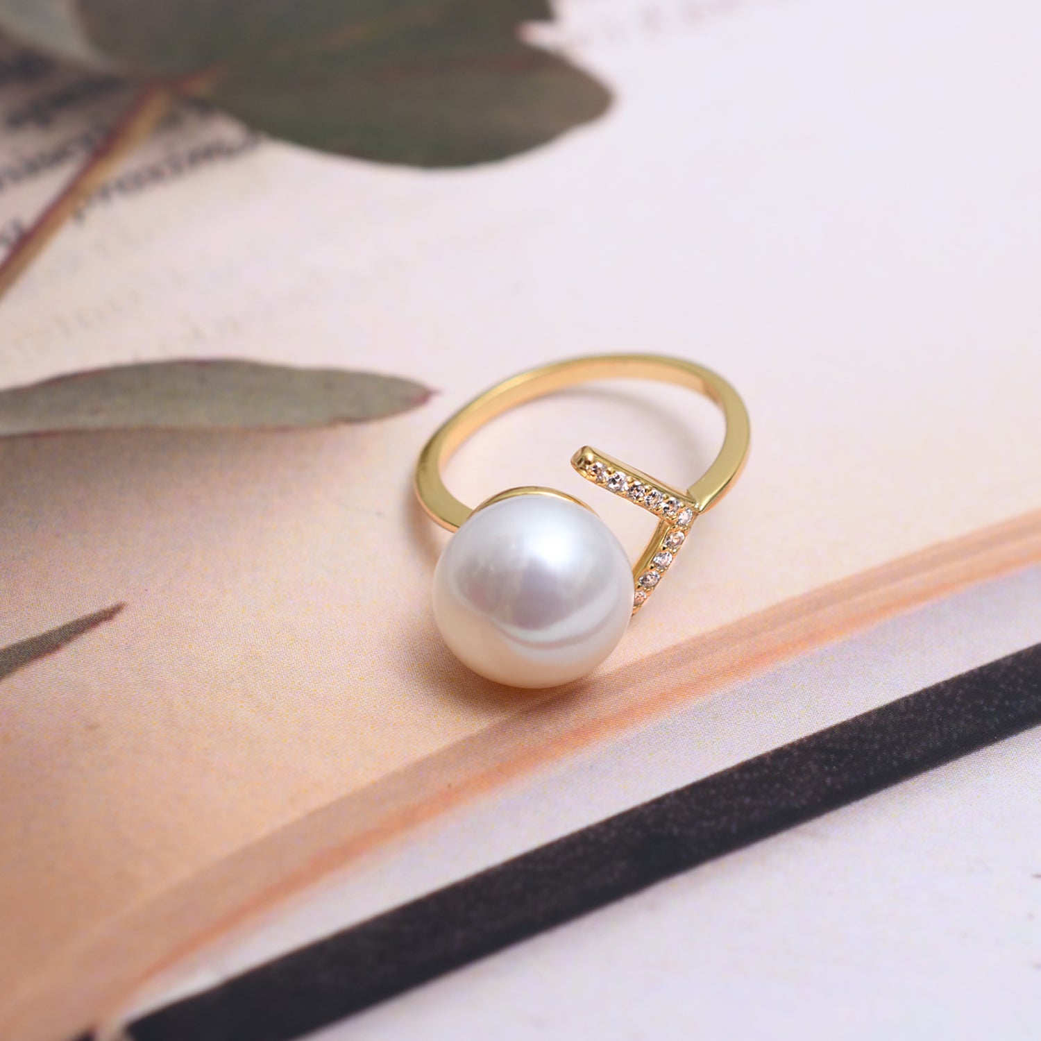 Silver Gold Pearl Hill Top Ring