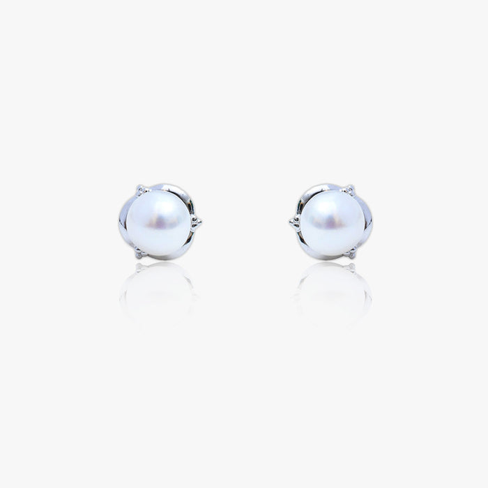 Silver Majesty Pearl Earrings