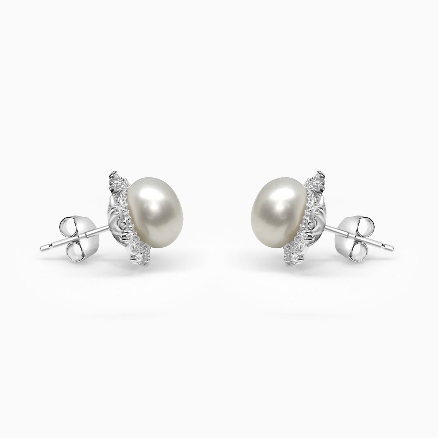 Silver Sparkling Pearl Filigree Earrings