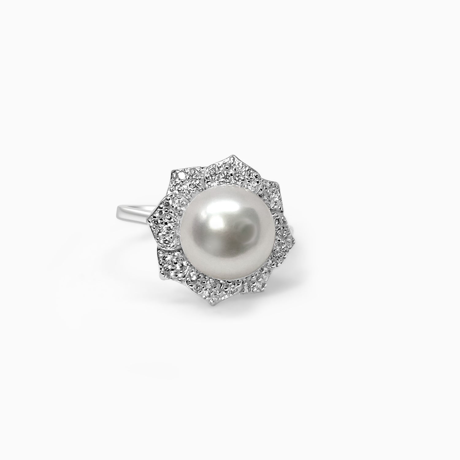 Silver Sparkling Periwinkle Pearl Flower Ring