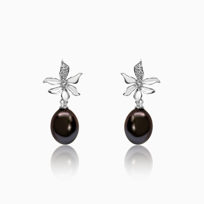 Silver Rain Lily with Dangling Black Pearl Earrings
