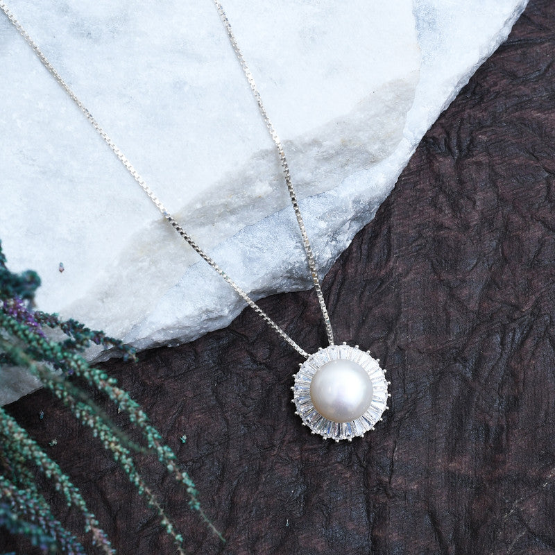 Silver Magnificient Majesty Pearl Pendant
