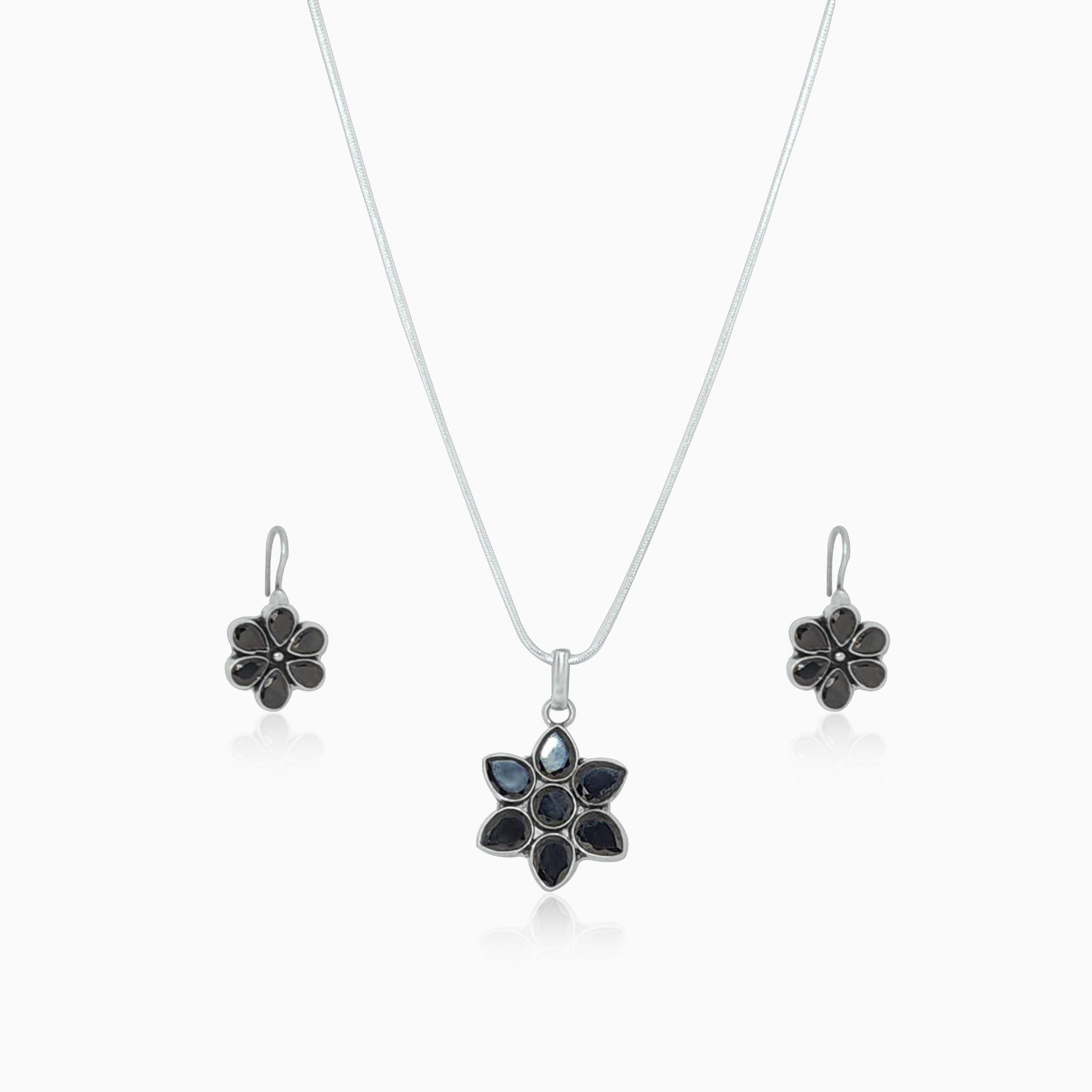 Silver Flower Black Onyx Pendant Set with Link Chain