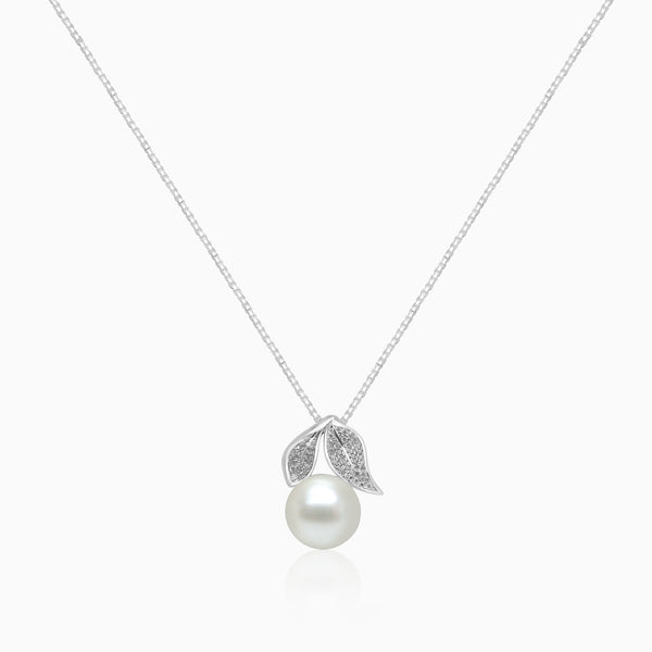 Silver Leaf Tail Pearl Pendant