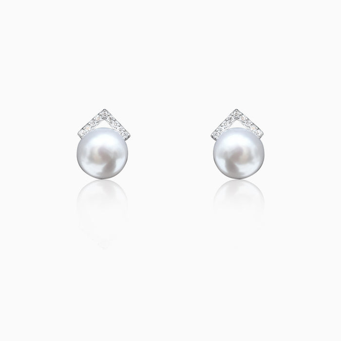 Silver Hill-Top Pearl Earrings