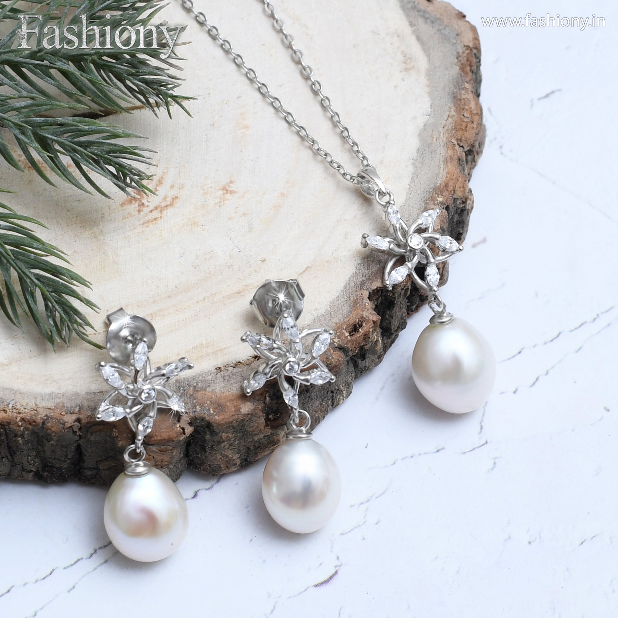 Silver Absolute Flower Pearl Set